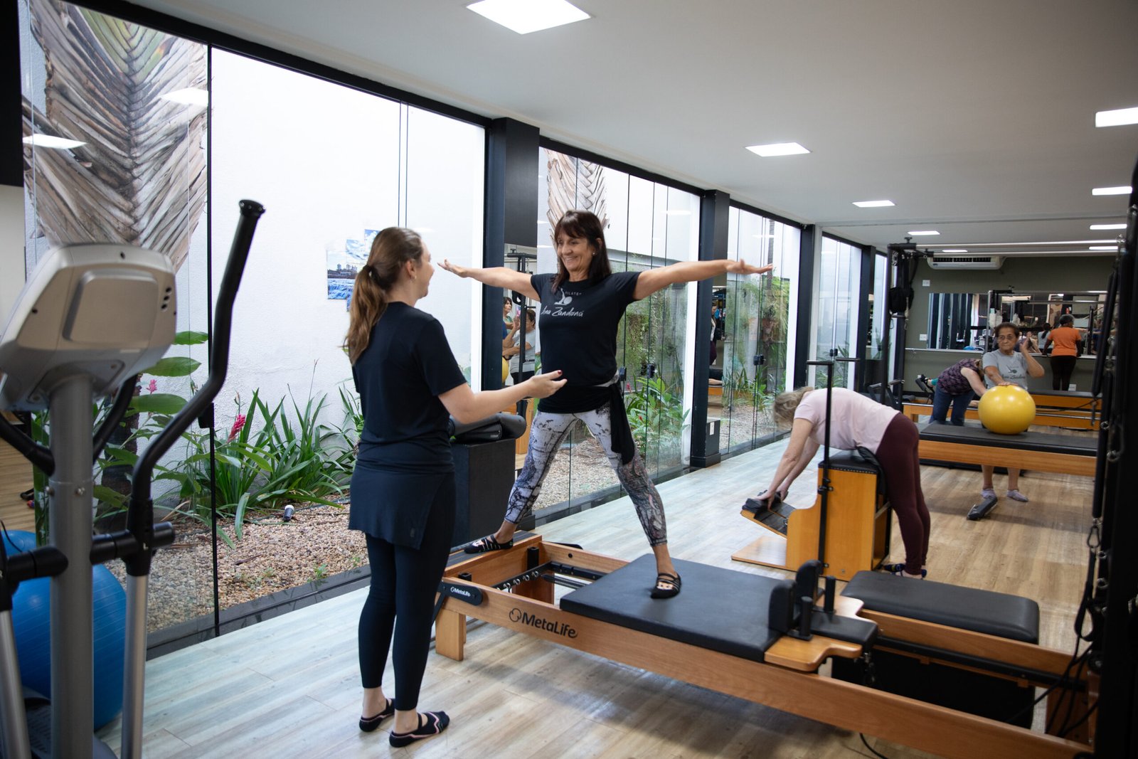Sessão de Pilates Clínico